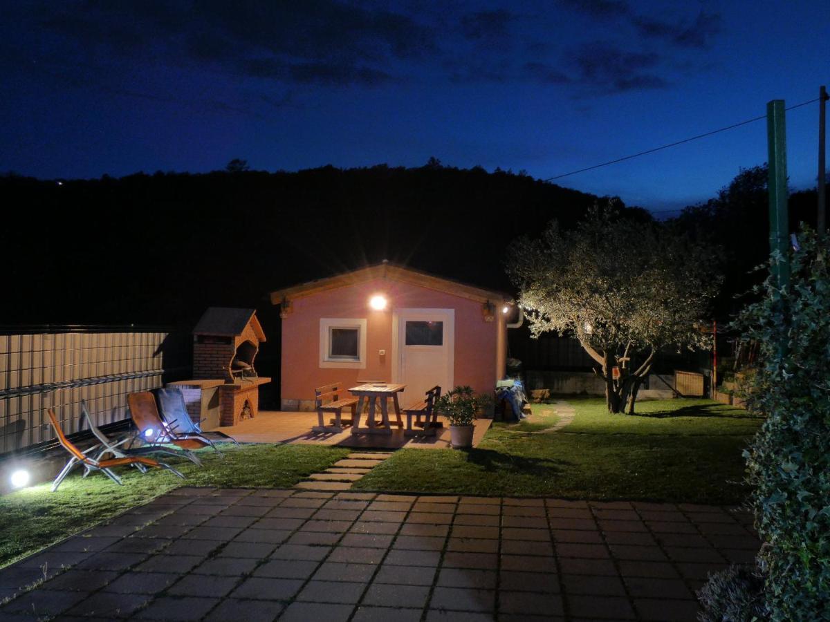 Apartment & Olive Oil Valuma Koper városi község Kültér fotó