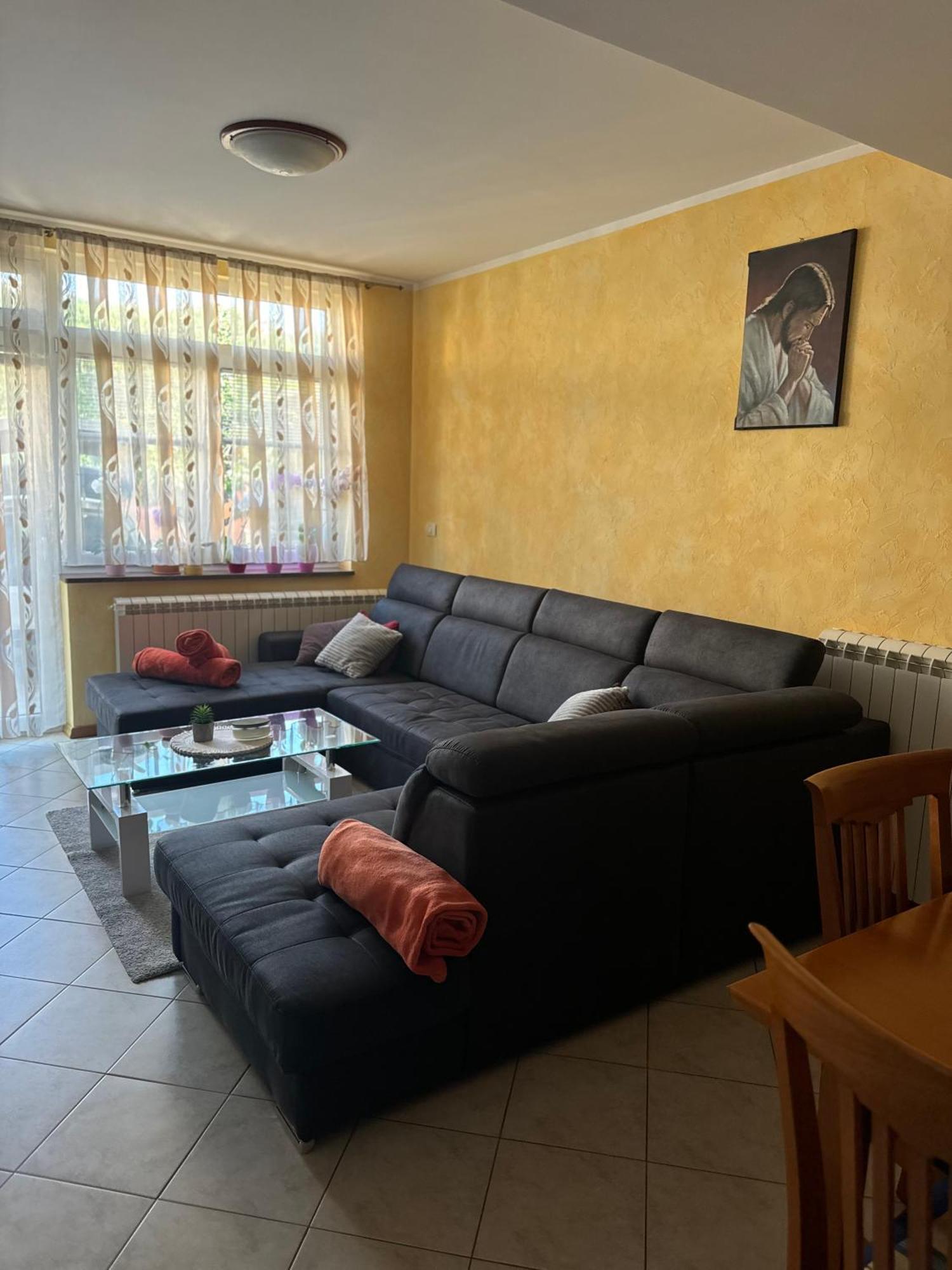 Apartment & Olive Oil Valuma Koper városi község Kültér fotó